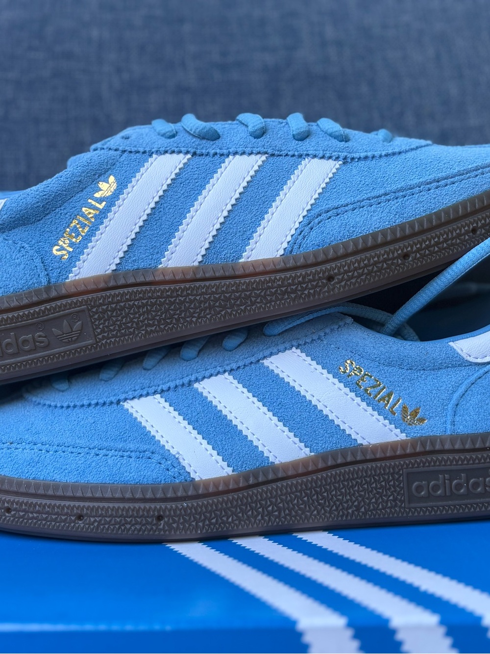 adidas Spezial Light Blue Suede Sneakers with White Stripes youth 4.5 unisex